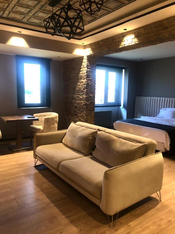 Hotel Real Airport Arnavutkoy Esterno foto